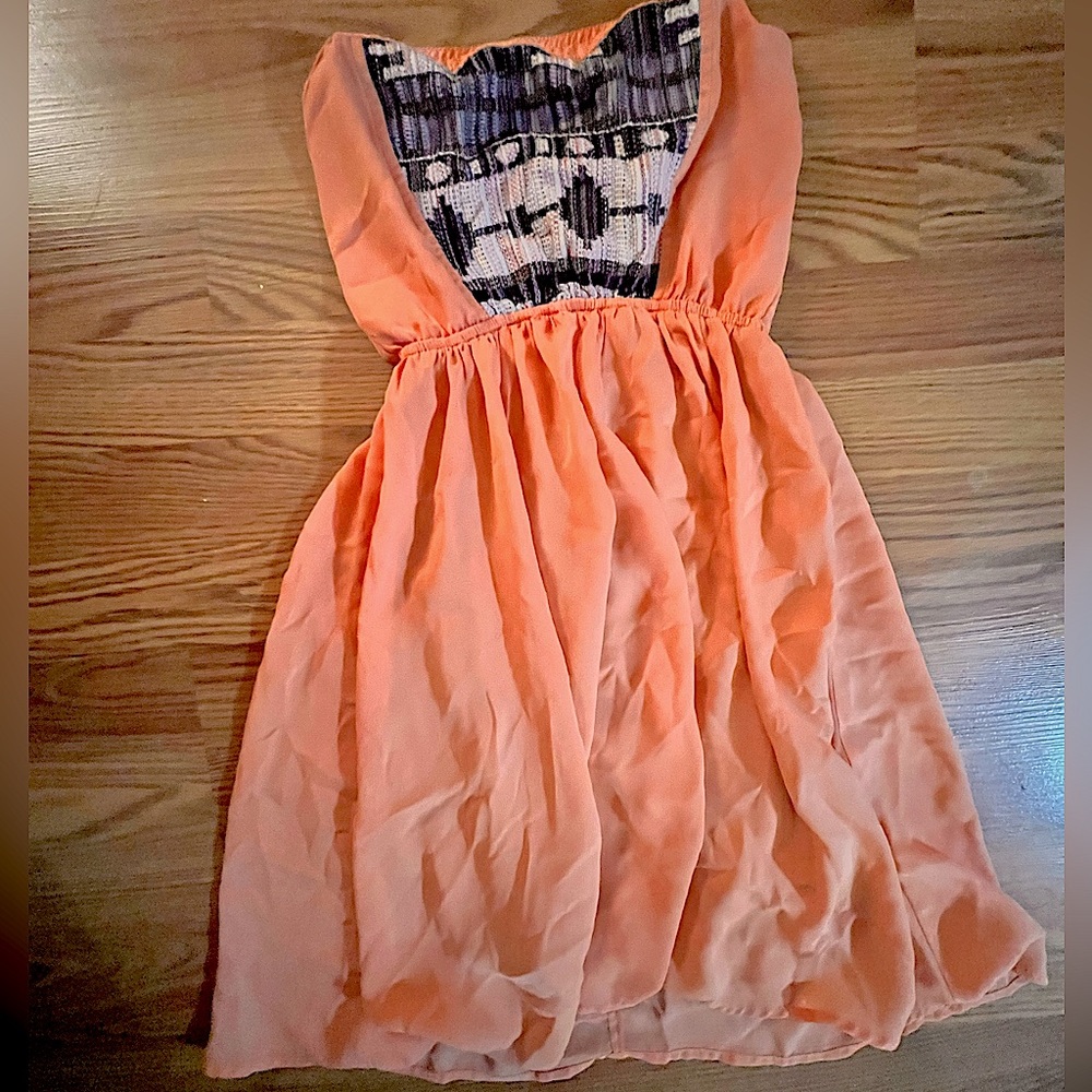 West 36th Small Halter “Flowy” halter Dress. -salmon color.